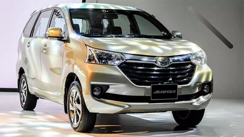 Đánh giá đầu xe Toyota Avanza 2019