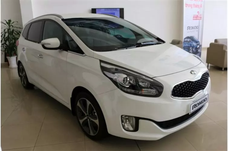 Kia Rondo 2016