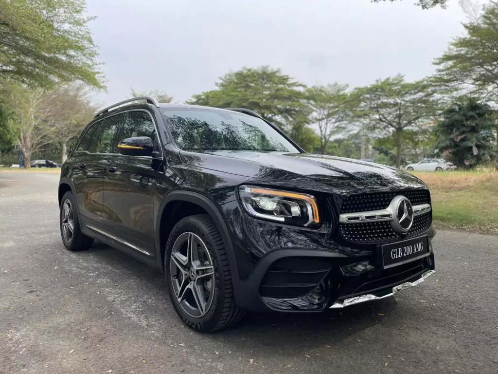 Mercedes-Benz GLB200