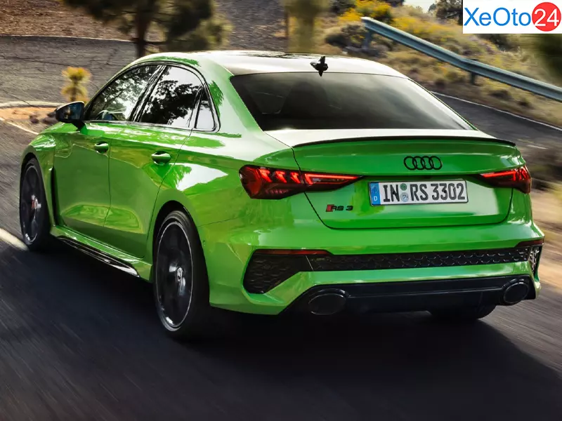 Đuôi xe Audi RS3 2022 có thiết kế thể thao