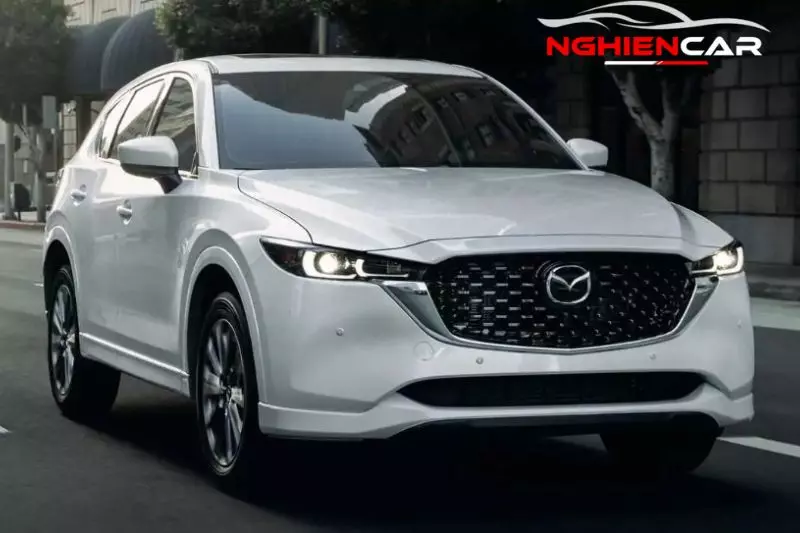 So sánh Mazda CX 5 và Peugeot 3008 Về Giá Bán