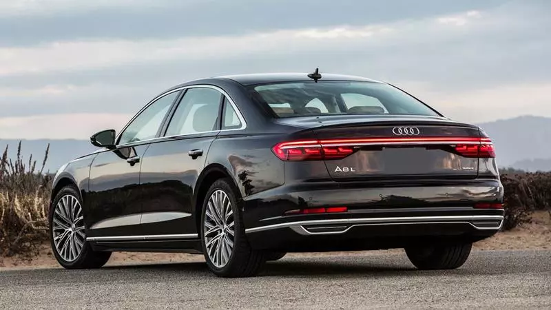 Đánh giá Xe Audi A8 2020 chính hãng mới nhất từ Đại lý