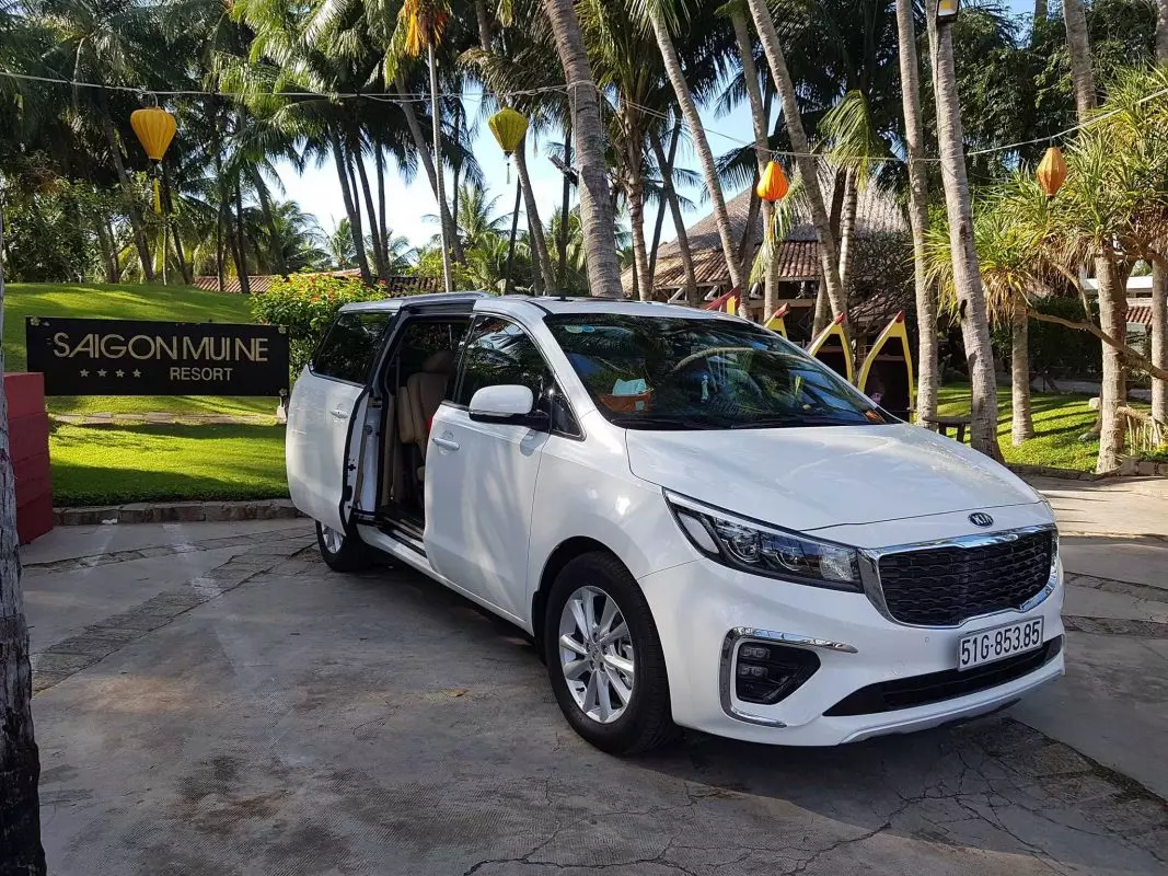 Xe 7 chỗ Kia Sedona