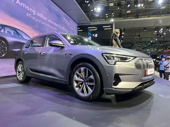 xe-dien-audi-e-tron-suv