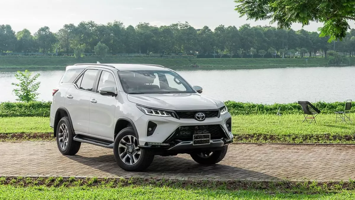 Chi tiết về giá lăn bánh Toyota Fortuner 2021 trong tháng 6/2021