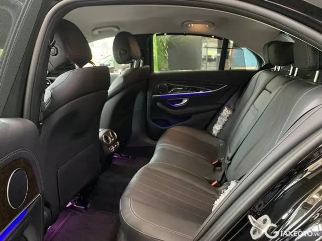 cabin-xe-mercedes-benz-e200-exclusive