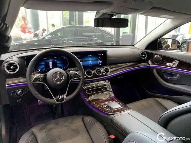 vo-lang-xe-mercedes-benz-e200-exclusive