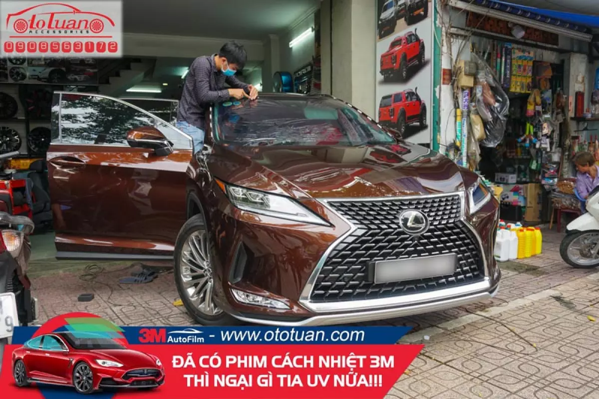 Dán phim cách nhiệt cho Lexus RX350