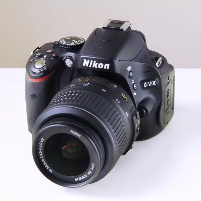 Nikon D5100