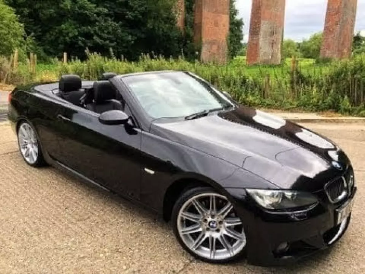 BMW 325i Convertible 2009-2010