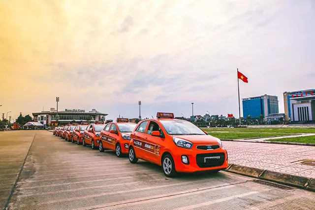 Taxi hồng hải