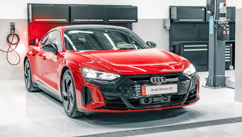 Xe điện hạng sang Audi e-tron GT về Việt Nam, giá từ 5,2 tỉ đồng