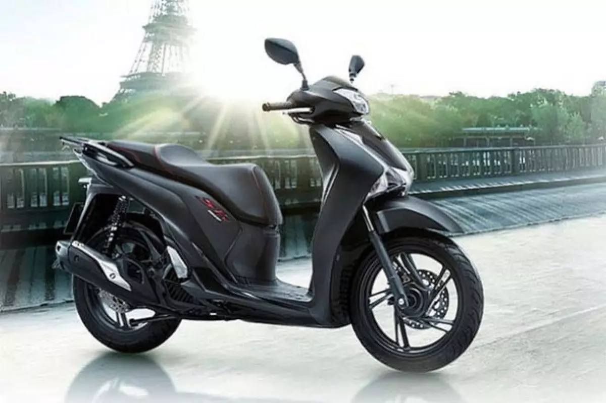 Khách Việt bất ngờ với giá Honda SH 125i 2021 ở ngưỡng