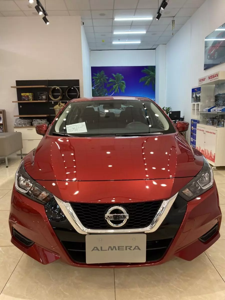 Đèn pha Nissan Almera EL CVT