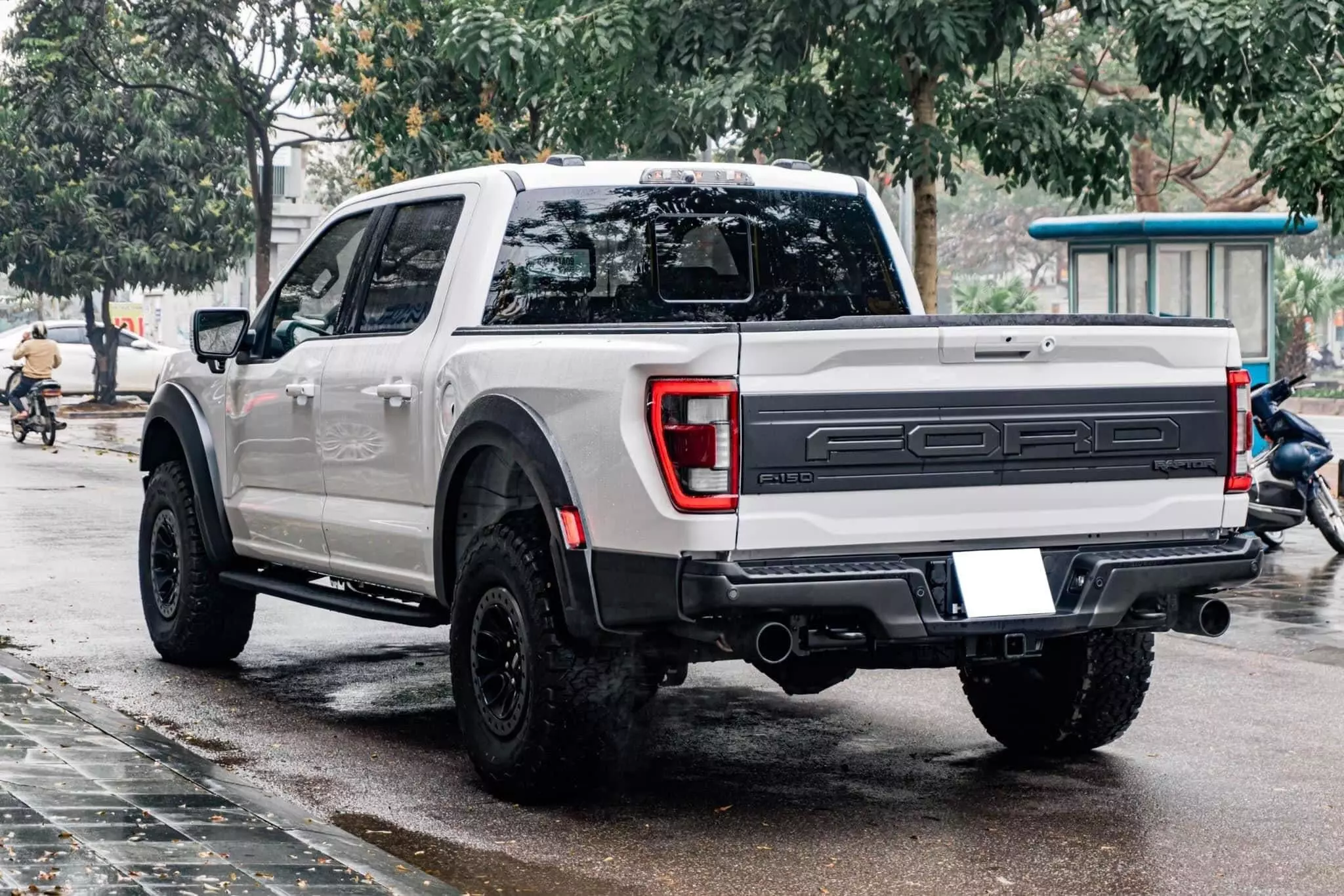 Nội thất Ford F-150 Raptor 2022