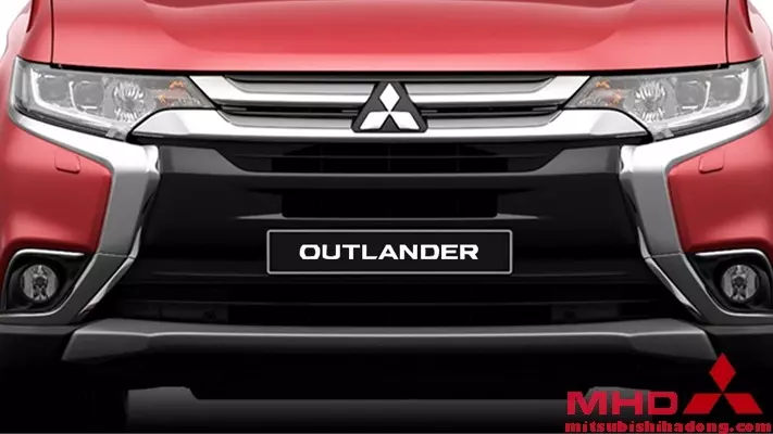 Lưới tản nhiệt Outlander 2017