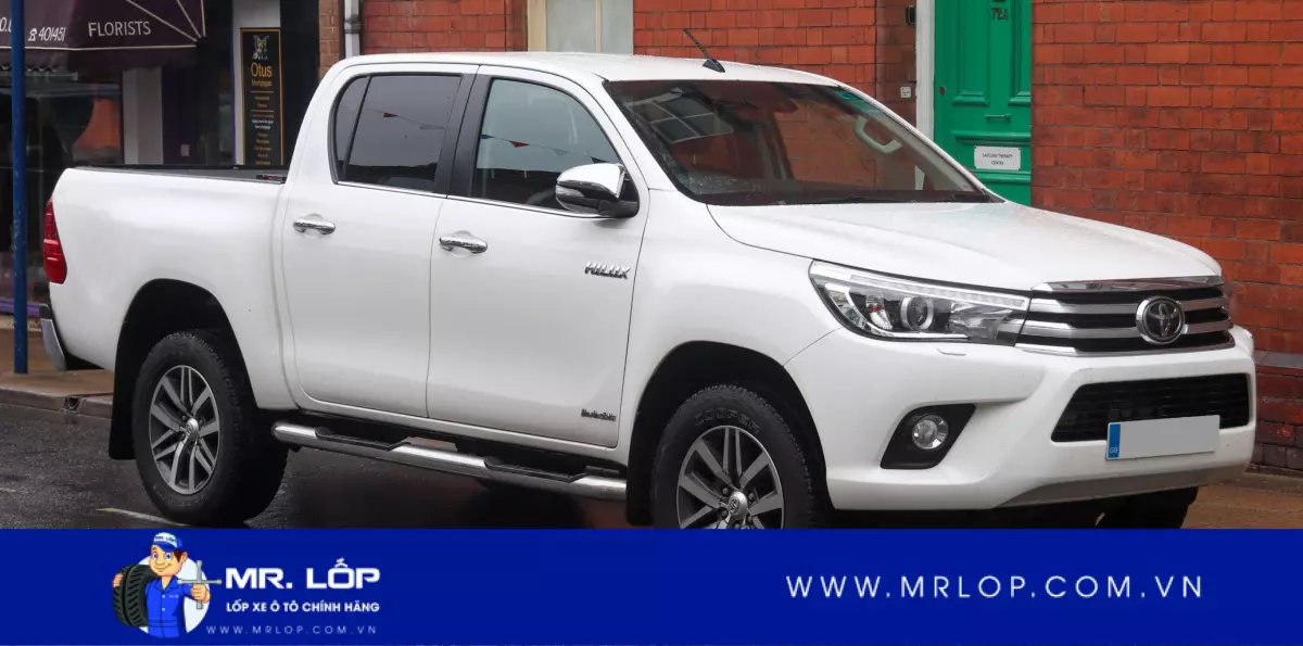 Thông số lốp xe Toyota Hilux bao nhiêu?