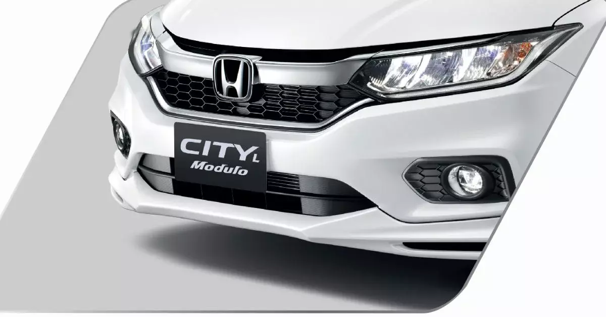 Cản trước xe ô tô (Ảnh: Honda Ô tô Mỹ Đình)