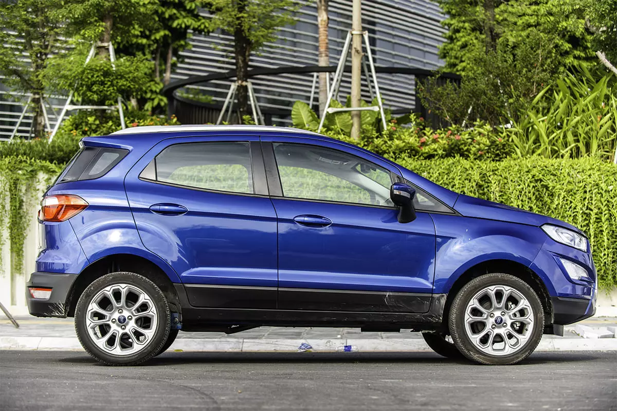 Ngoại thất thân xe Ford Ecosport 2021