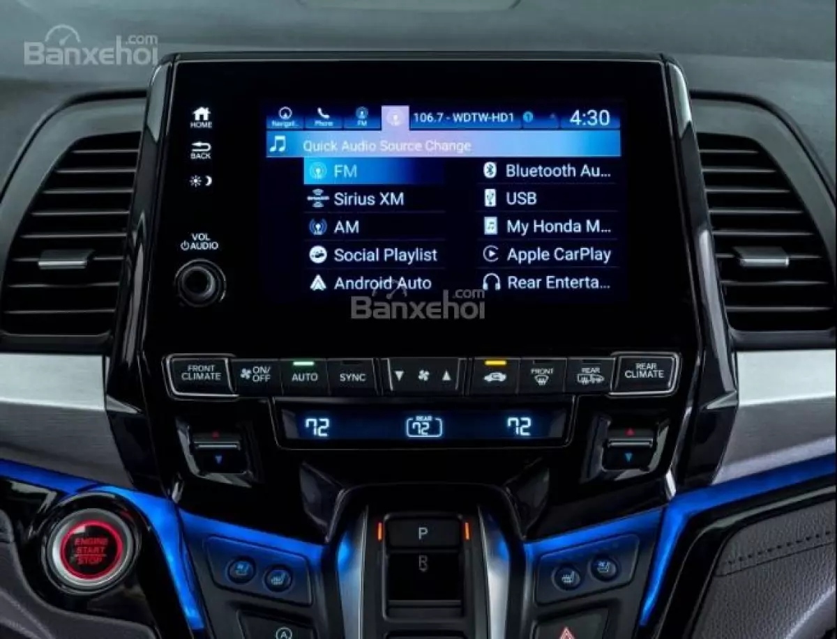 Đánh giá xe Honda Odyssey 2018: Xe sở hữu hệ thống giải trí đa dạng.