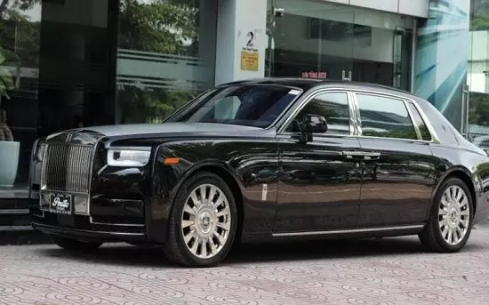 Rolls-Royce Phantom thế hệ thứ 8