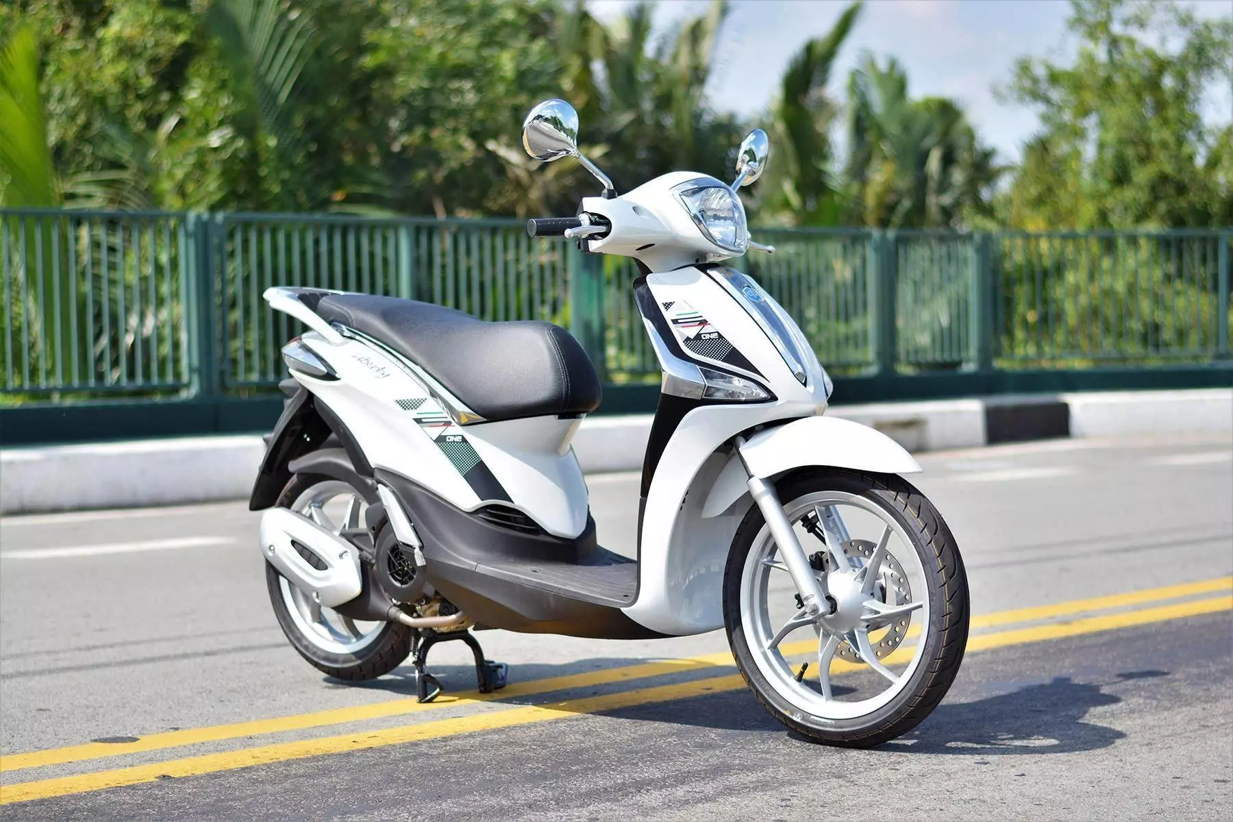 Thiết kế đẹp mắt của Piaggio Liberty One 125