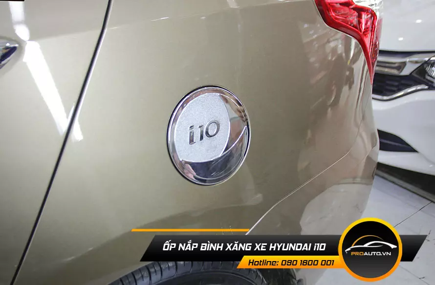 Ốp nắp bình xăng xe Hyundai i10