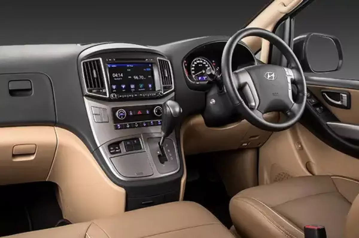 Hyundai Starex Interior