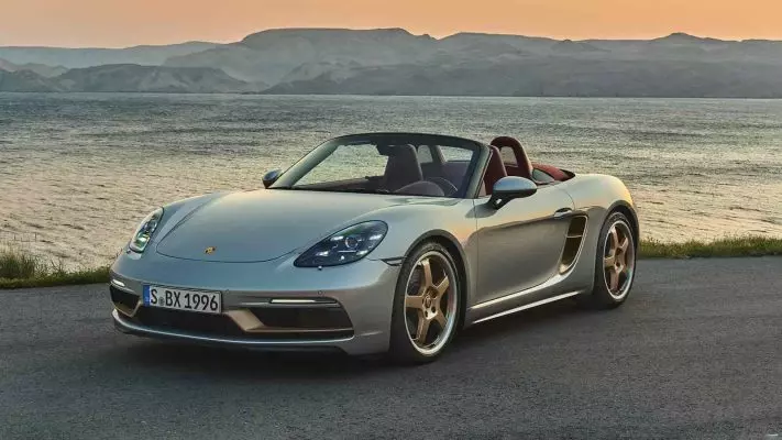 Porsche 718 Boxster