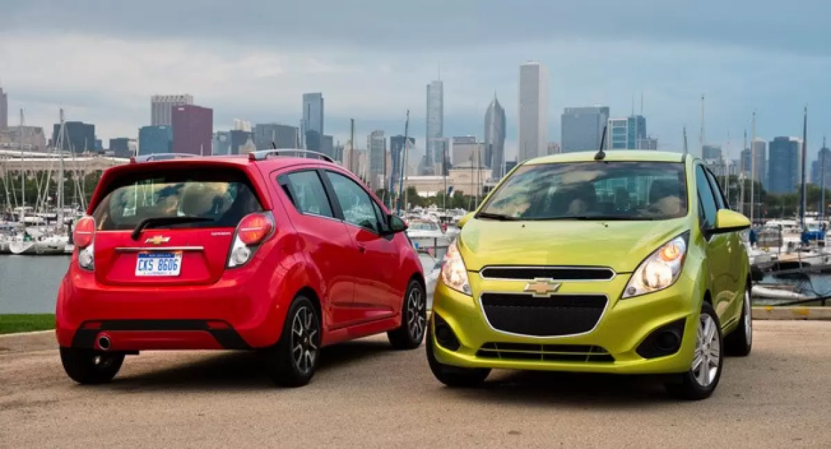 Chevrolet Spark LTZ 2015