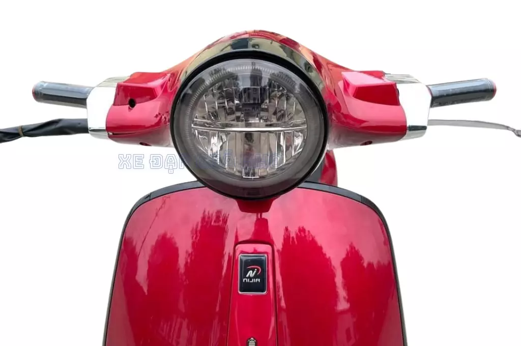 Xe-May-Dien-Nijia-Vespa-Luxe