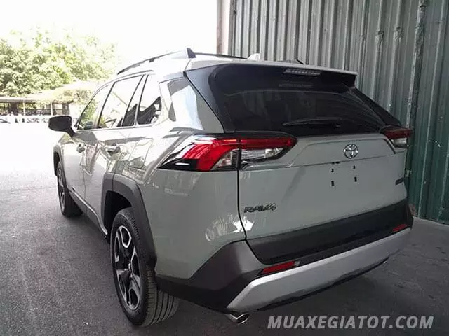 Đánh giá xe Toyota RAV4 2024