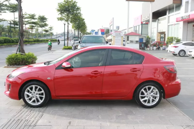 Mazda 3 2012 được lắp ráp trong nước với nhiều cải tiến đáng chú ý