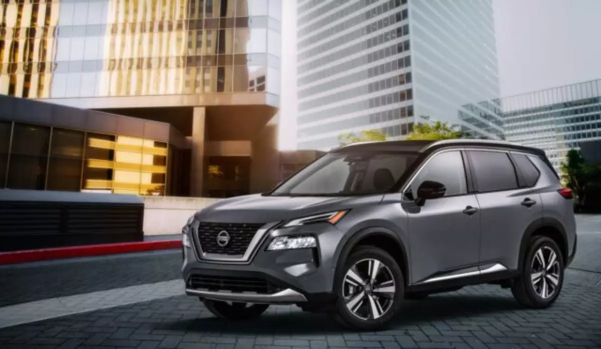 Nissan X-Trail 2024: Ngoại hình thể thao và hiện đại.