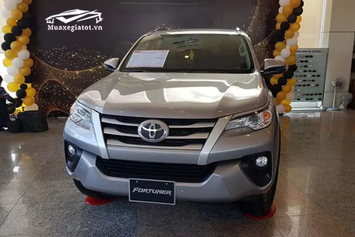 toyota fortuner 2019 muaxegiatot vn 1 Fortuner 2022 bao giờ có? Đánh giá xe Fortuner 2022