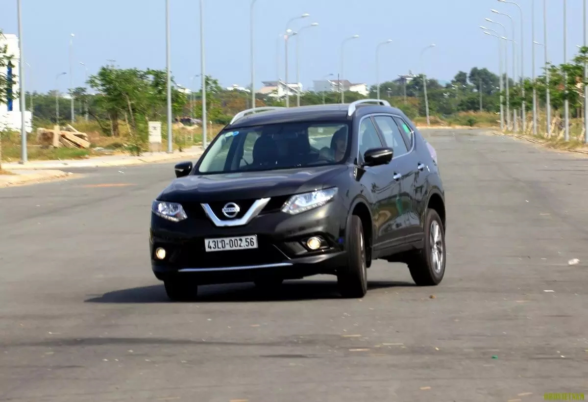 Nissan X-Trail 2017 - Động cơ 2.5L mạnh mẽ