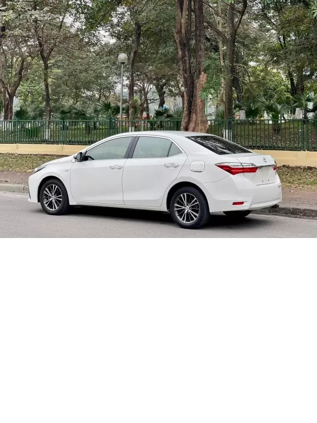   Mua bán xe ô tô Toyota Corolla Altis 2018 cũ