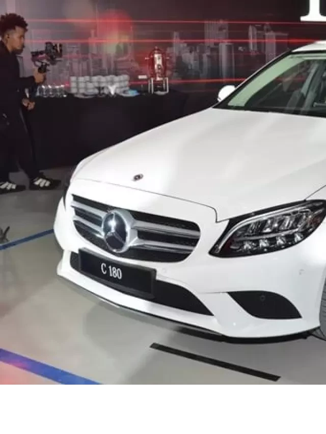   Mercedes Benz C180 2023: Tự tin và đầy phong cách