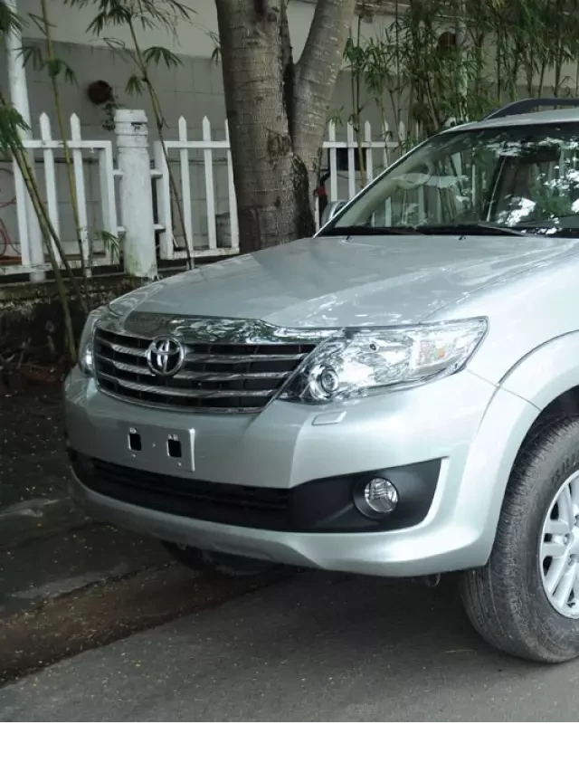   Đánh giá xe Toyota Fortuner 2012: Một cái nhìn mới