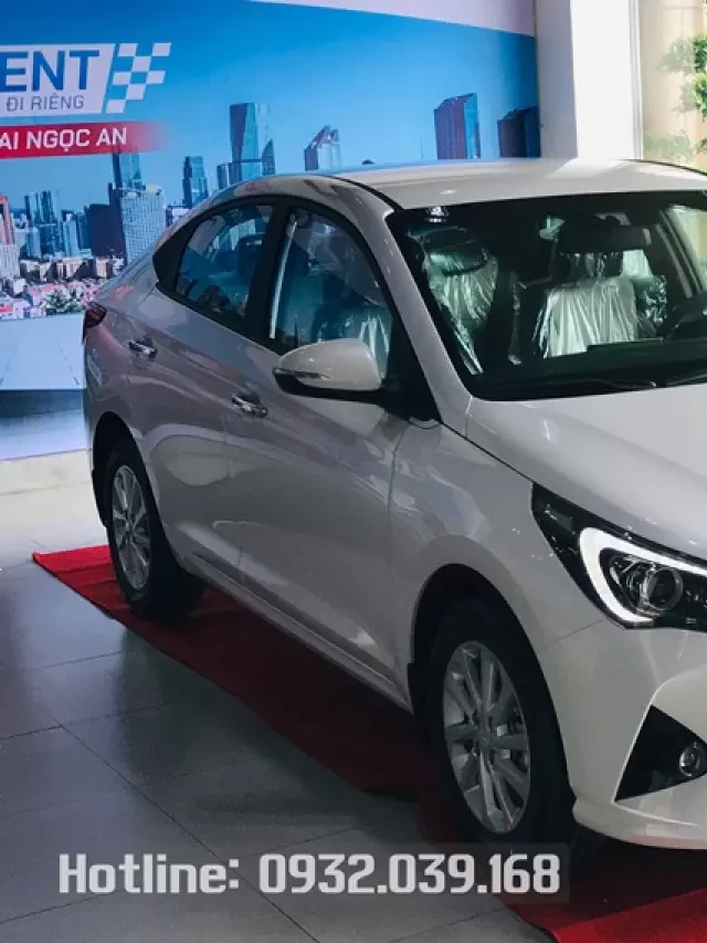   Giá lăn bánh xe Hyundai Accent 2022