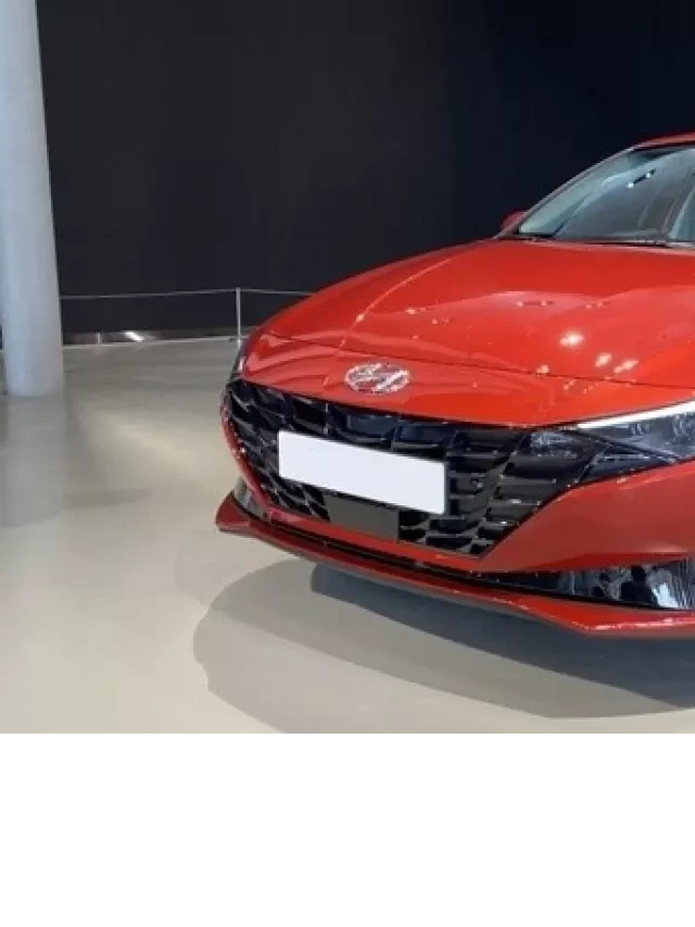   Hyundai Elantra 2023: Thiết kế mới đầy cá tính và đã đến Việt Nam