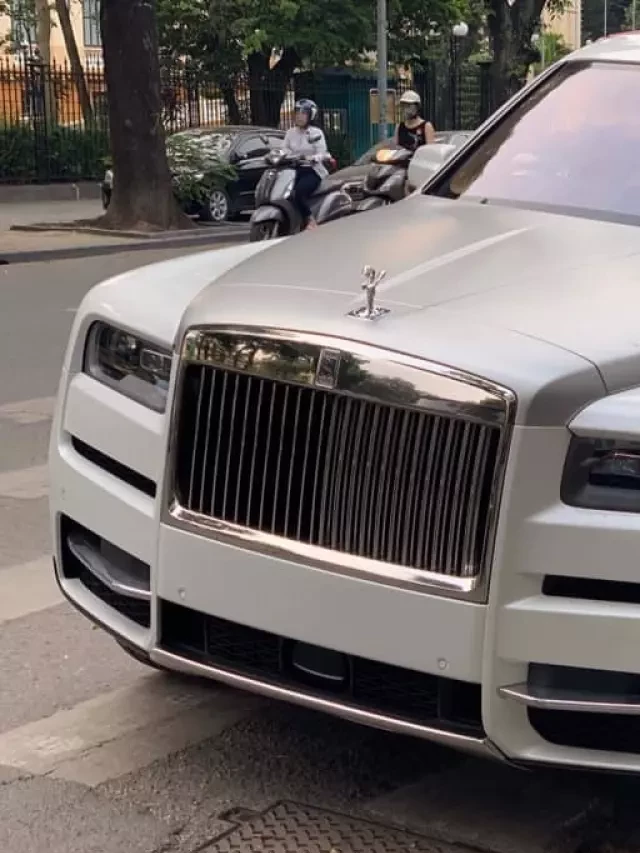   Giá 2 triệu đô, đại gia Việt đua nhau sắm Rolls-Royce Cullinan