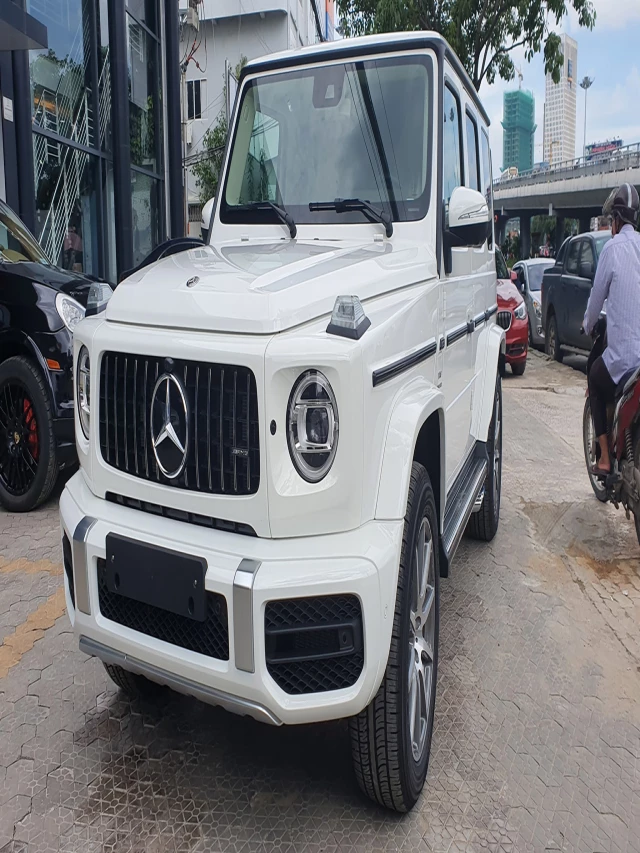   Mercedes-AMG G63 2019: Mẫu xe nhập khẩu chính hãng với giá hơn 10,6 tỷ đồng