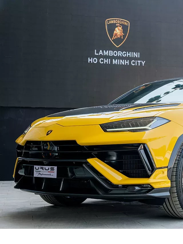   Cận cảnh Lamborghini Urus Performante - Siêu SUV đầu tiên tại Việt Nam