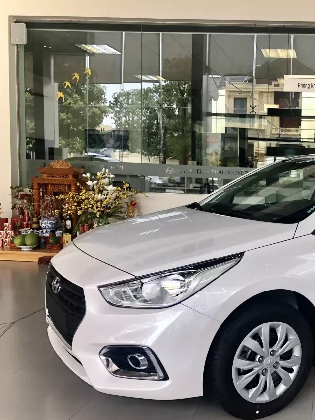   Hyundai Accent 1.4 MT Base - Sự lựa chọn hoàn hảo cho những người yêu thích phong cách số sàn