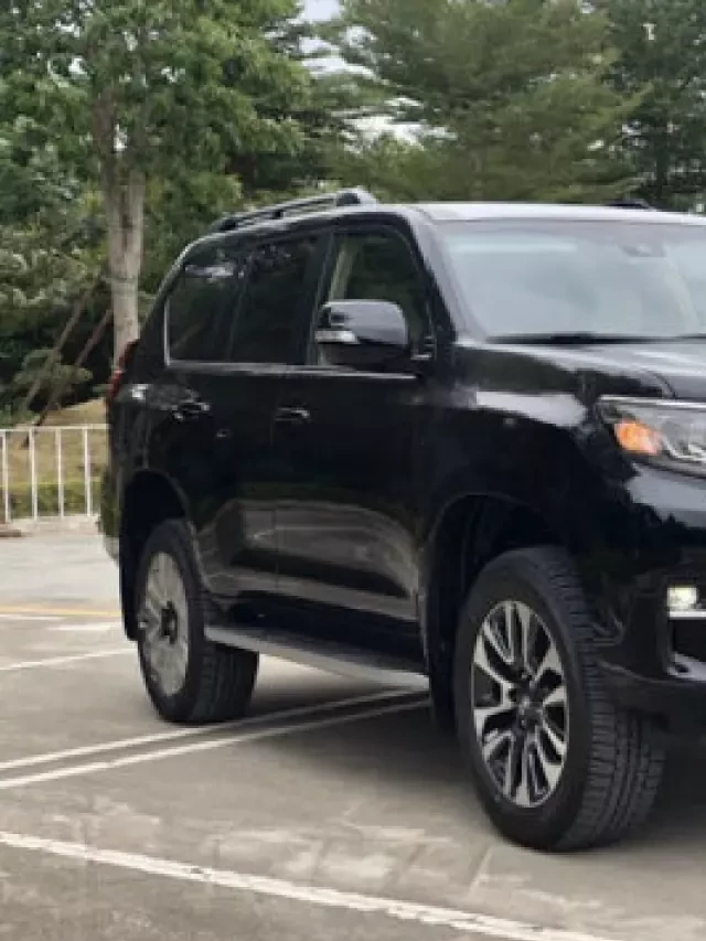   Đánh giá chi tiết Toyota Land Cruiser Prado 2023