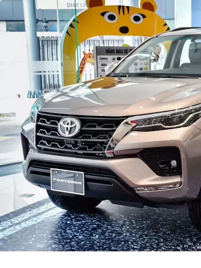   Toyota Fortuner 2024: Bước tiến mới trong phân khúc SUV 7 chỗ