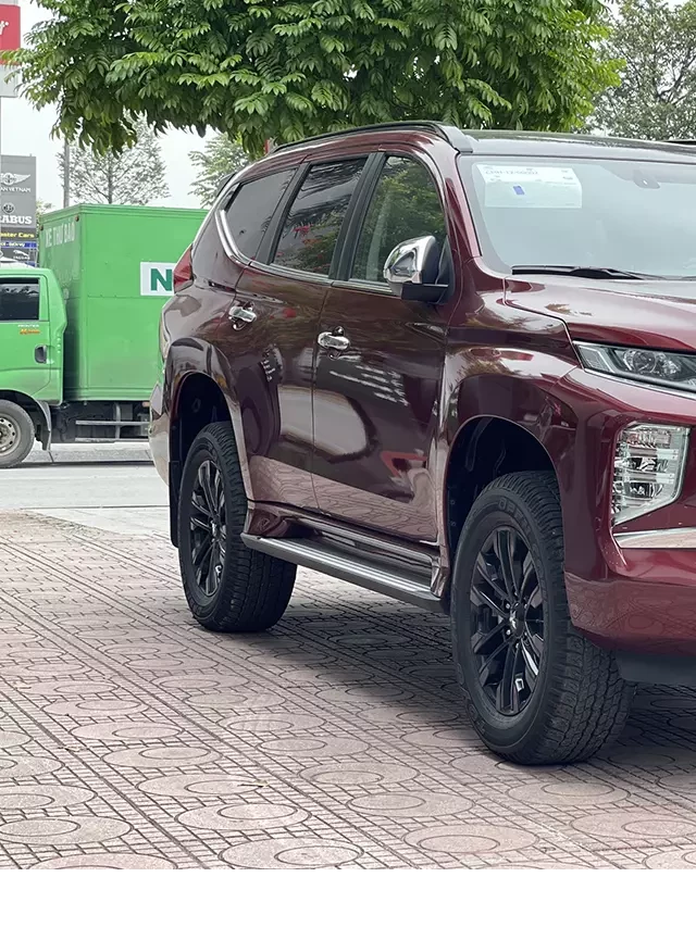   Mitsubishi Pajero Sport 4X4 AT: Sự kết hợp hoàn hảo giữa sức mạnh và tiện nghi cao cấp