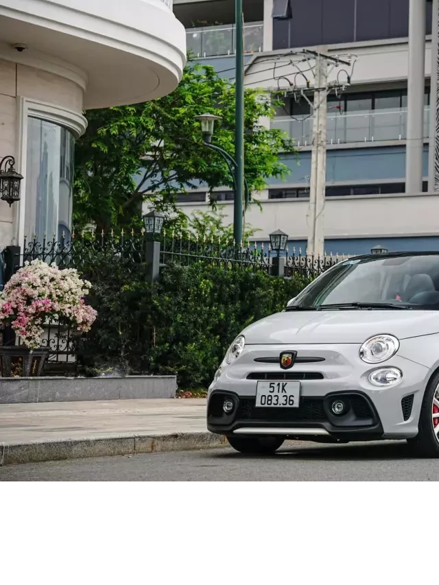   Ô tô cỡ nhỏ Fiat 500: Sticker Price Nearing 2 Billion, More Expensive than Mercedes GLC